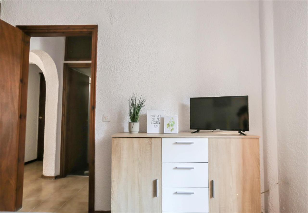 Beachfront Deluxe Apt. 佩科霍里 外观 照片